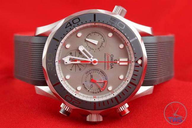 Omega Seamaster 300m Diver Co-Axial Chronograph 44mm: Hands-On Review [212.92.44.50.99.001 ETNZ]