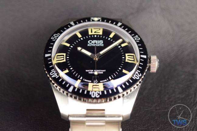 The Oris Divers Sixty-Five (With Metal Bracelet) [01 733 7707 4064-07 8 20 18] Dial Centred